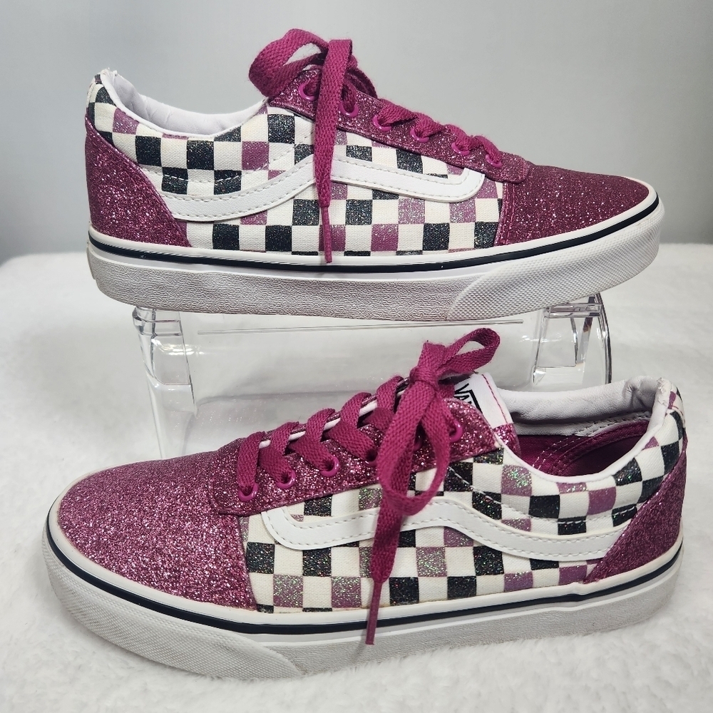 Vans Kids Sneakers - Pink and Black Checkered Size 4.5 - Picture 2 of 10